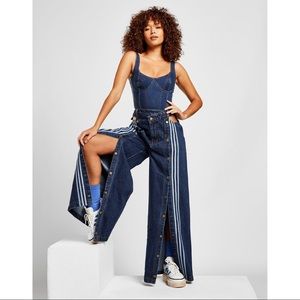 Beyonce Ivy Park Rodeo Dark Denim Snap Pants, Size Small